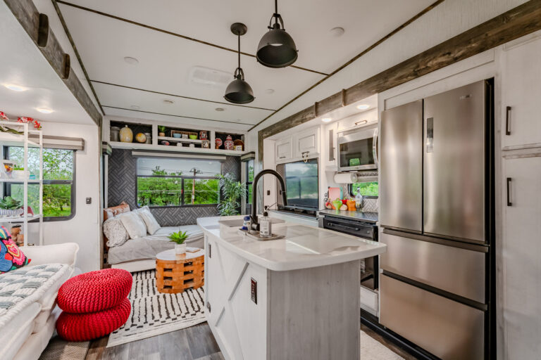 real-estate-photography-AirBnB-Interior-001