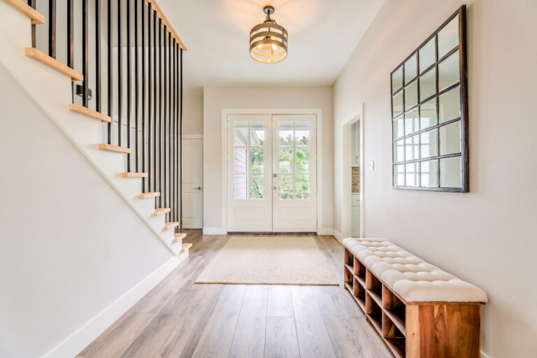 real-estate-photography-interior-hallway-001